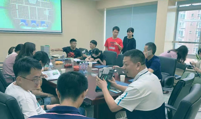 “推進(jìn)智慧水務(wù)技術(shù)，建設(shè)綠色生態(tài)道路”交流會(huì)如期舉行